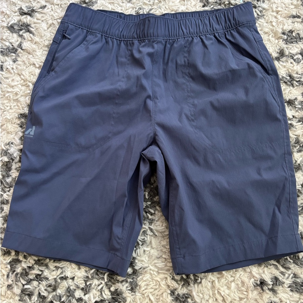 Women’s Guide Eddie Bauer Ripstop shorts- new with tag